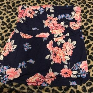 Old navy floral tube top, 1x